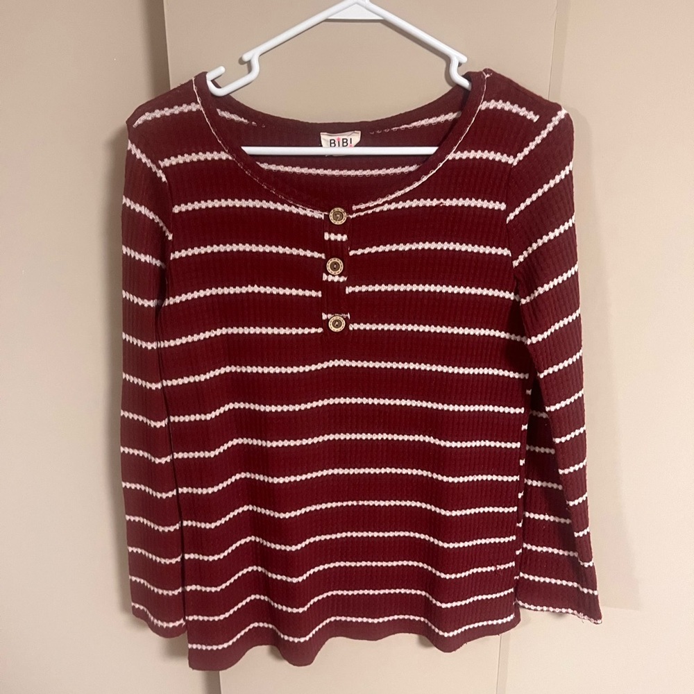 Maroon and white stripes waffle net long sleeve.